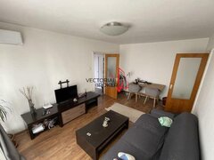 Basarabia, Costin Georgian, 2 camere, semidecomandate, et. 5, mobilat si utilat